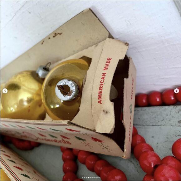 ONE RANDOM BOX Vintage Shiny Brite Fanci Pak Carton Glass Ornament Box Gold Ball - Picture 4 of 9